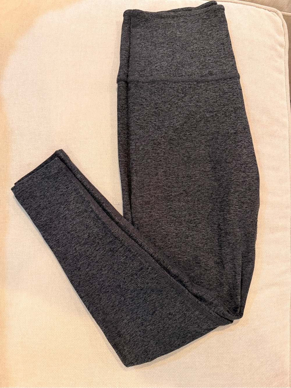 Beyond Yoga High-Waist space dye leggings. Size medium.